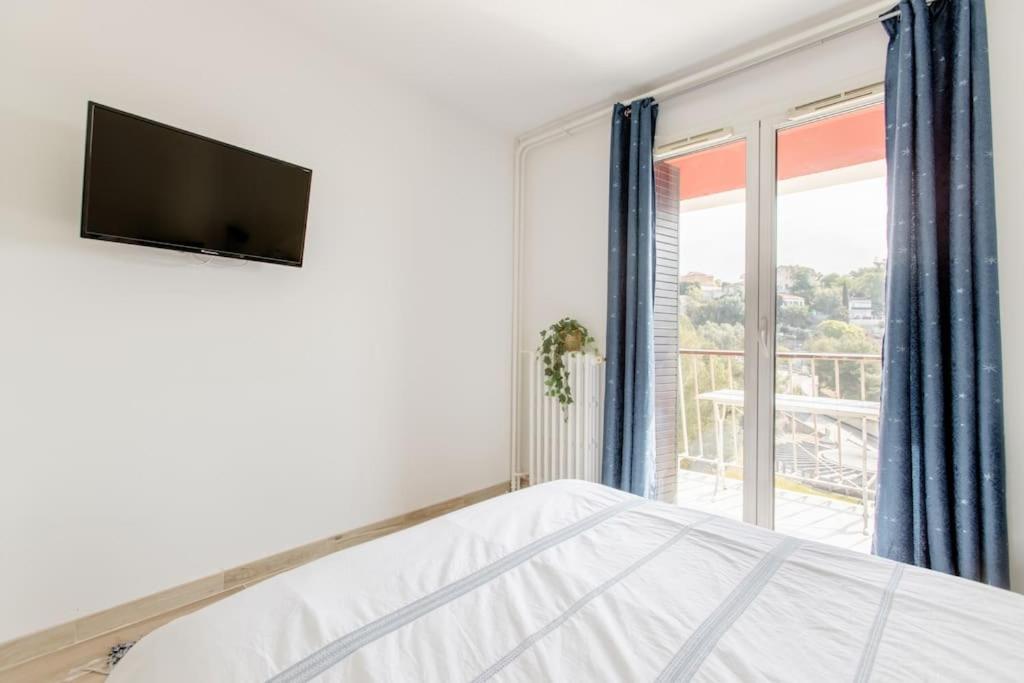 Private Room In Renovated Apartment - Tram 1 Min Walk นีซ ภายนอก รูปภาพ